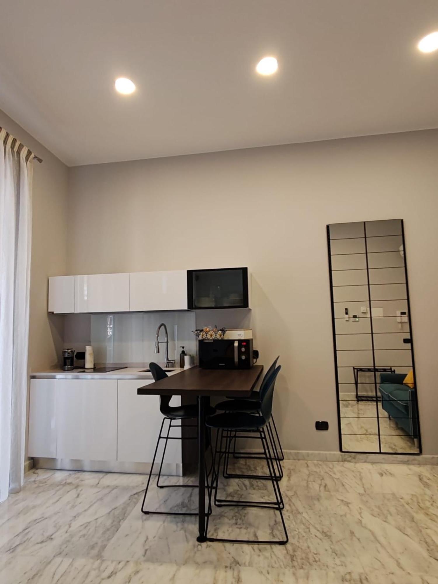 Lily Apartments Palermo Exterior photo